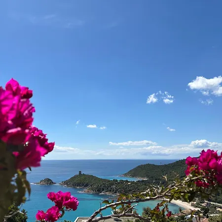 Апартаменты Carole F3