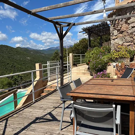 Carole F3 Апартаменты *