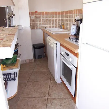Apartment Carole F3 *
