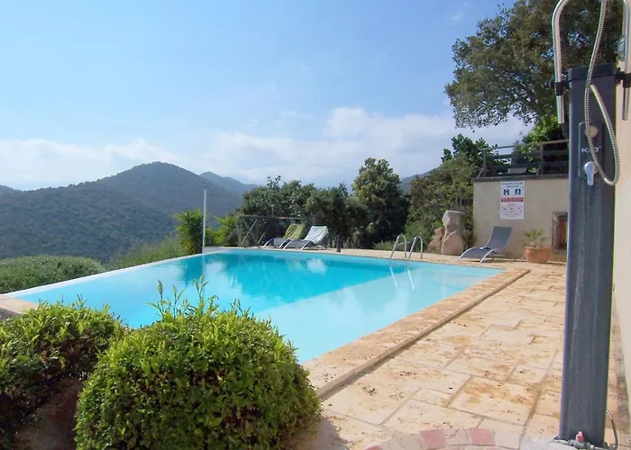 Appartement Carole F3 *